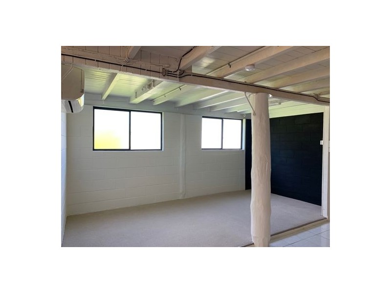 68927 Bruce Highway, Deeral QLD 4871