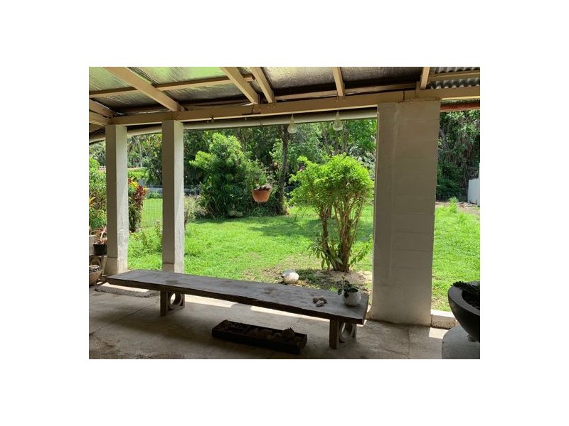 68927 Bruce Highway, Deeral QLD 4871