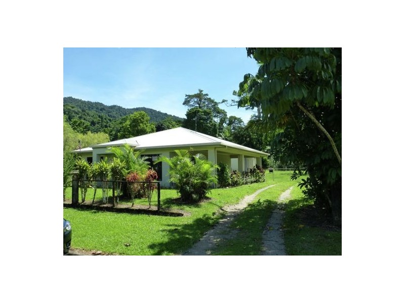 18 Church Street, Babinda QLD 4861