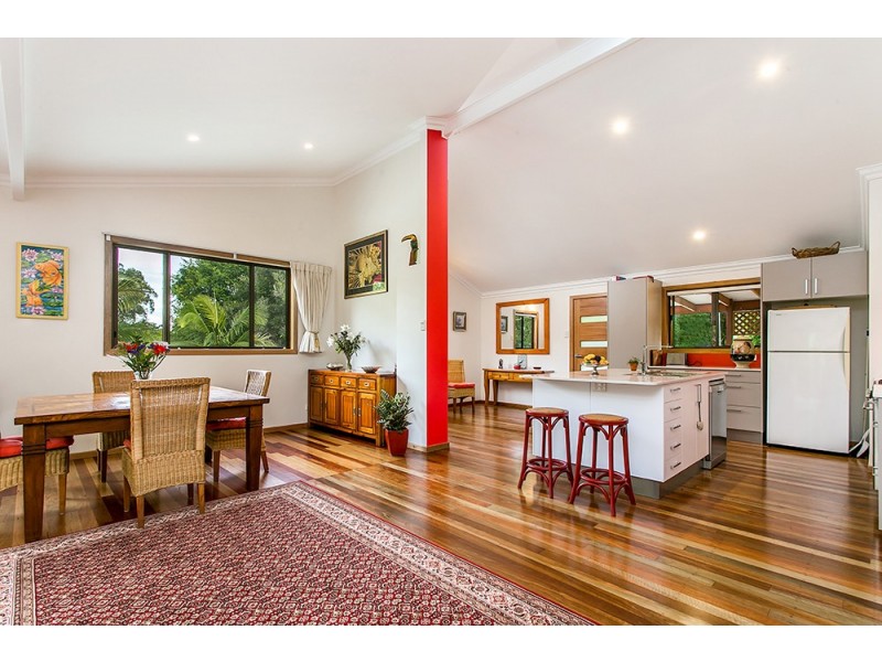 13 Rajah Road, Ocean Shores NSW 2483