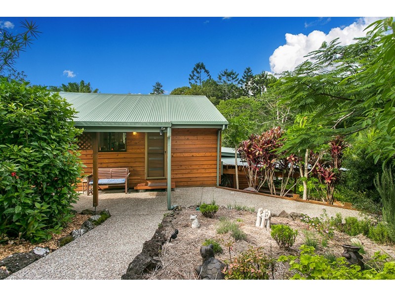 13 Rajah Road, Ocean Shores NSW 2483
