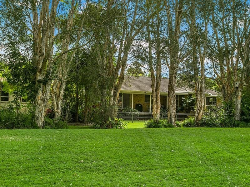 54 Balemo Drive, Ocean Shores NSW 2483