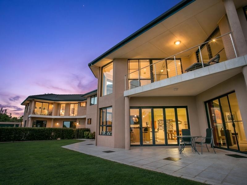 60 Bay Vista Lane, Ewingsdale NSW 2481