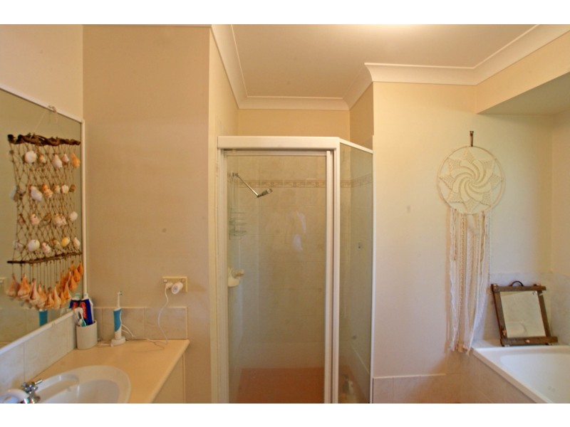 63 Beech Drive, Suffolk Park NSW 2481