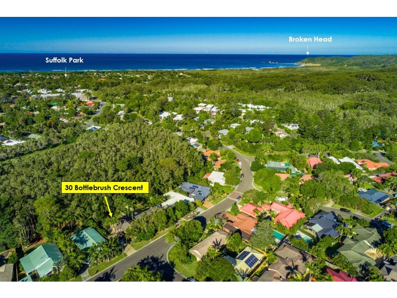 30 Bottlebrush Crescent, Suffolk Park NSW 2481