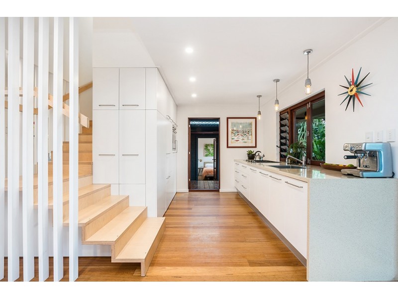 2a Clifford Street, Suffolk Park NSW 2481