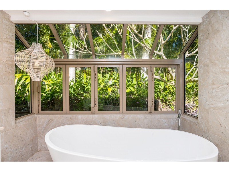 5 Bay Vista Lane, Ewingsdale NSW 2481