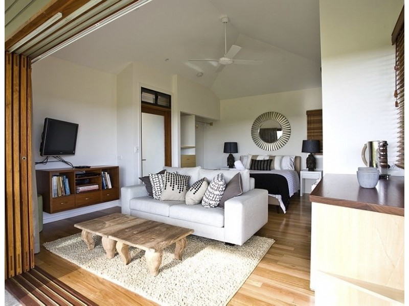 13 Cape Vista Drive, Ewingsdale NSW 2481