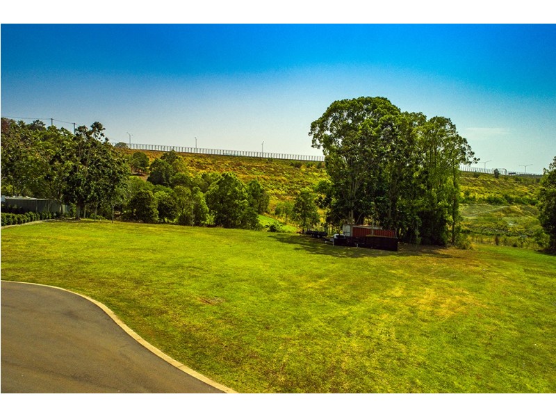 16 Wallaby Close, Ewingsdale NSW 2481