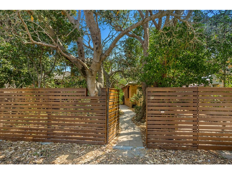 22 Brandon Street, Suffolk Park NSW 2481