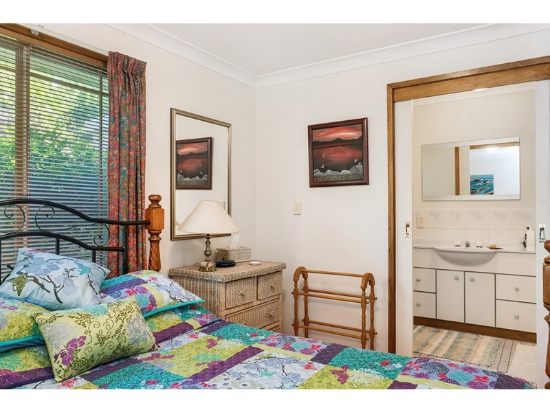 9 Rosewood Avenue, Bangalow NSW 2479