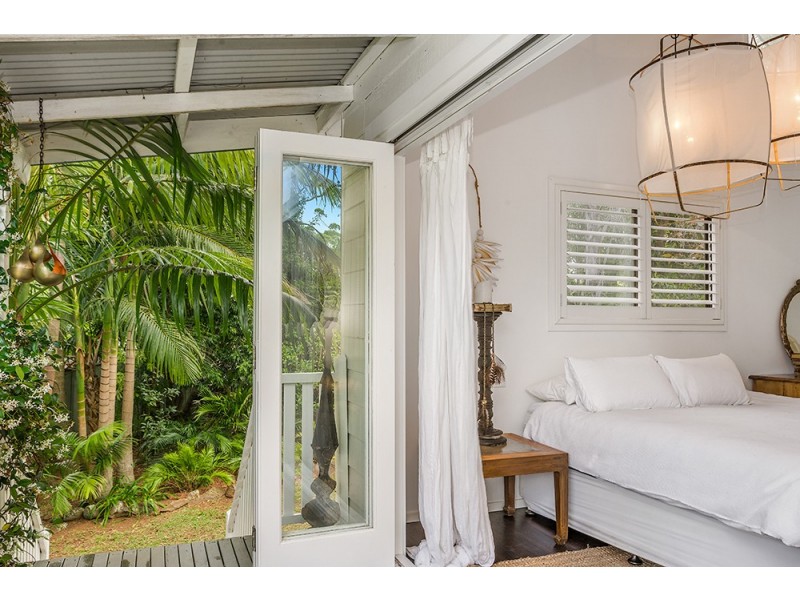 10 Rosewood Avenue, Bangalow NSW 2479