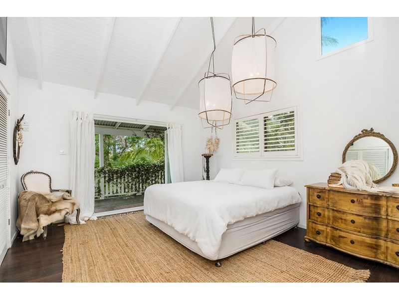 10 Rosewood Avenue, Bangalow NSW 2479