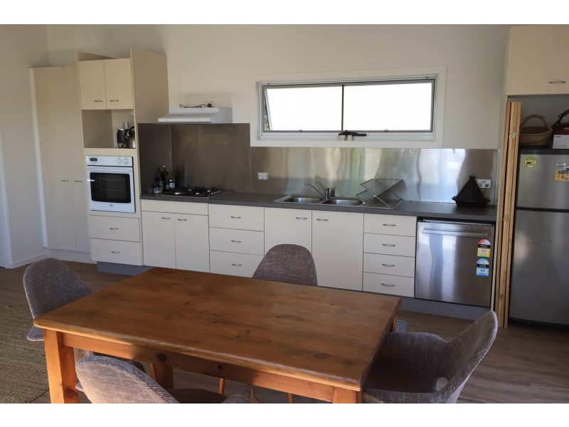 3A Bottlebrush Crescent, Suffolk Park NSW 2481