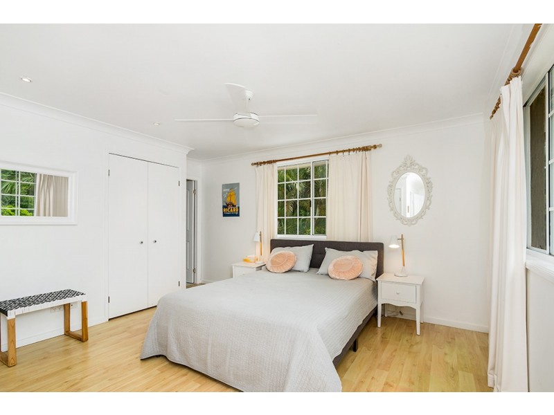 1 Tasha Close, Ewingsdale NSW 2481