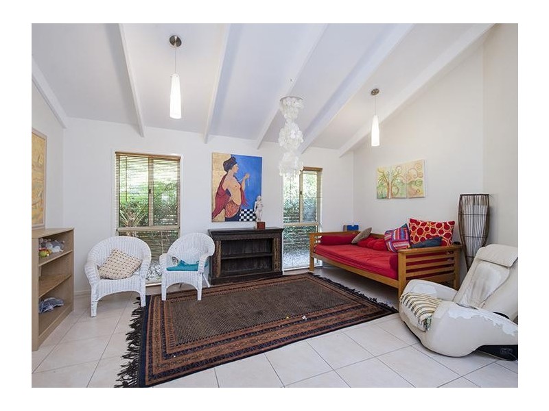 4 Tamarind Court, Suffolk Park NSW 2481