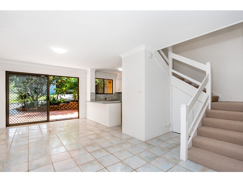 2/6-8 Daniels Street, Byron Bay NSW 2481