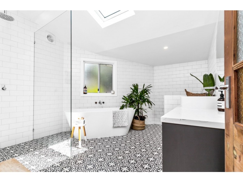 10 Cooper Street, Byron Bay NSW 2481