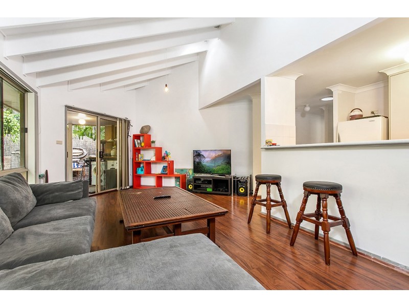 15 Tamarind Court, Suffolk Park NSW 2481