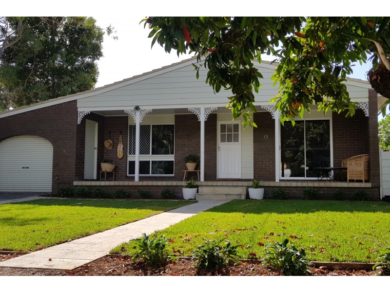 15 Glasgow Street, Suffolk Park NSW 2481