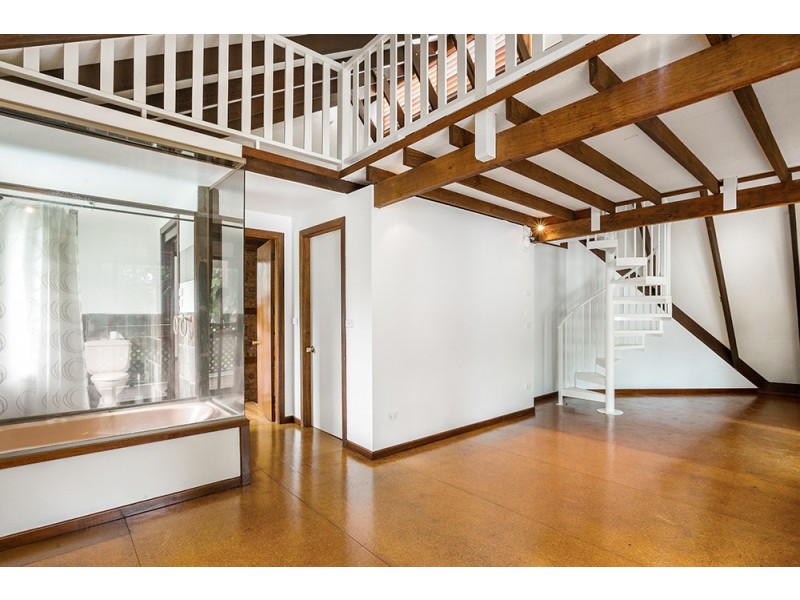 21 Plantation Drive, Ewingsdale NSW 2481