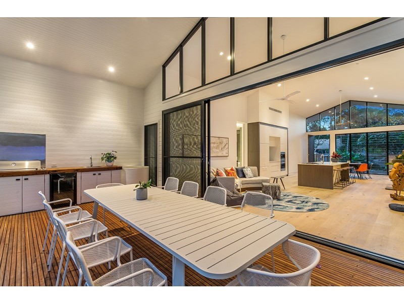 13 Kalemajere Drive, Suffolk Park NSW 2481