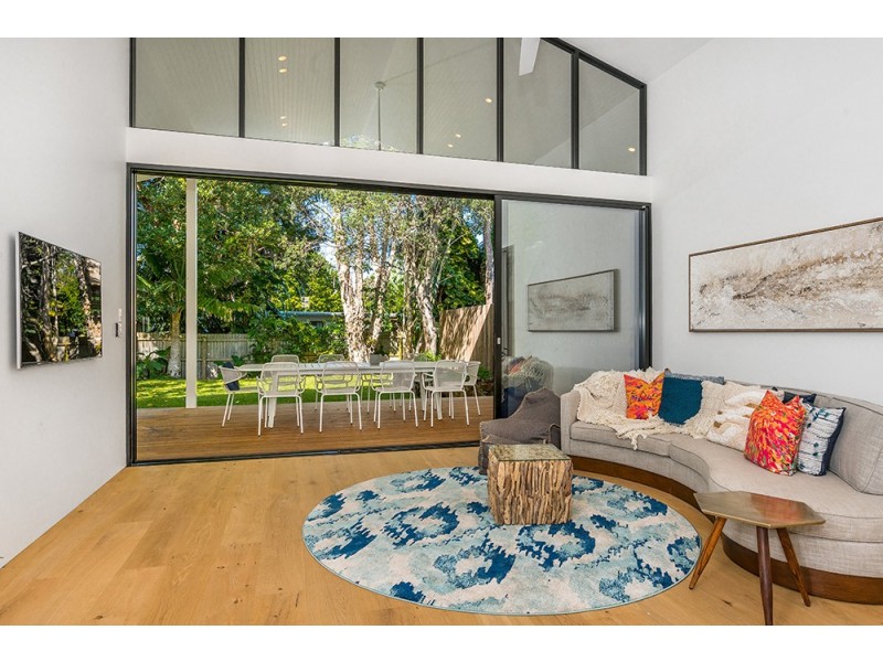 13 Kalemajere Drive, Suffolk Park NSW 2481