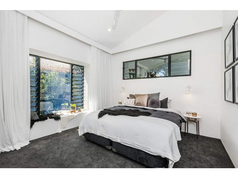 13 Kalemajere Drive, Suffolk Park NSW 2481