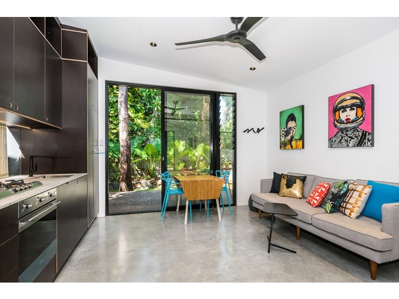 13 Kalemajere Drive, Suffolk Park NSW 2481