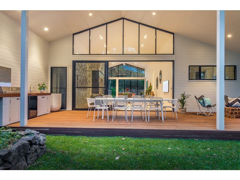 13 Kalemajere Drive, Suffolk Park NSW 2481
