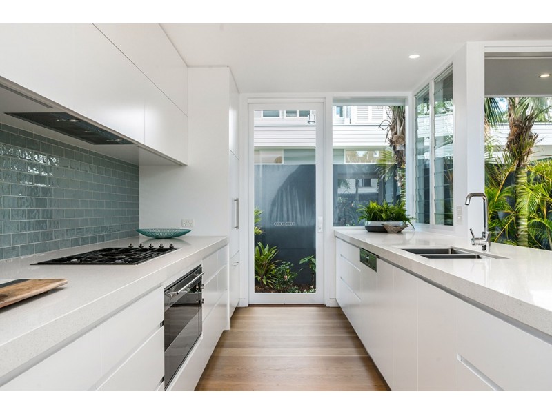 2/43 Kingsley Street, Byron Bay NSW 2481