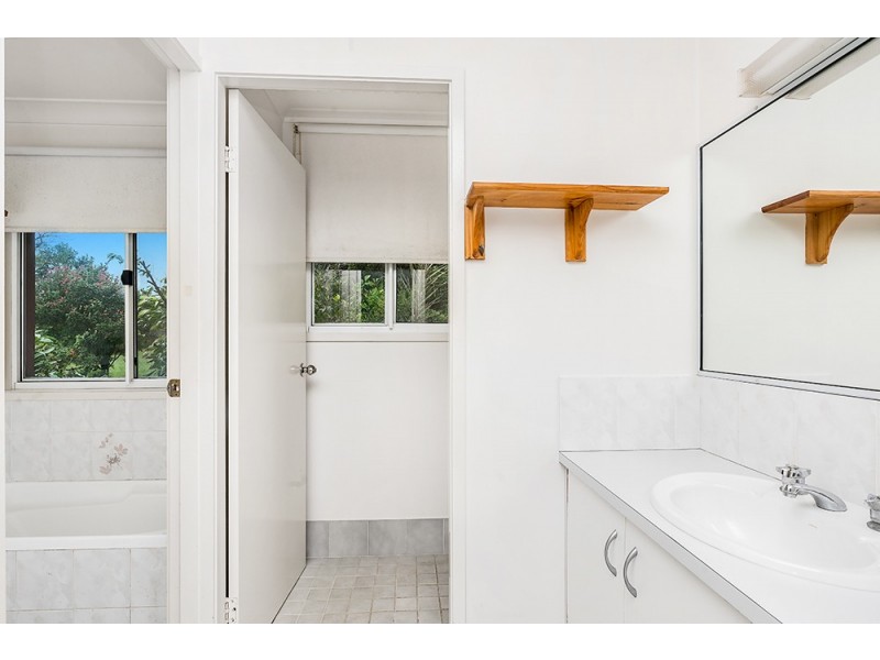 4 Amber Drive, Lennox Head NSW 2478