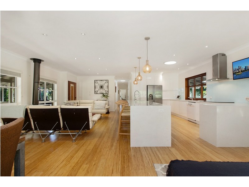 15 Plantation Drive, Ewingsdale NSW 2481