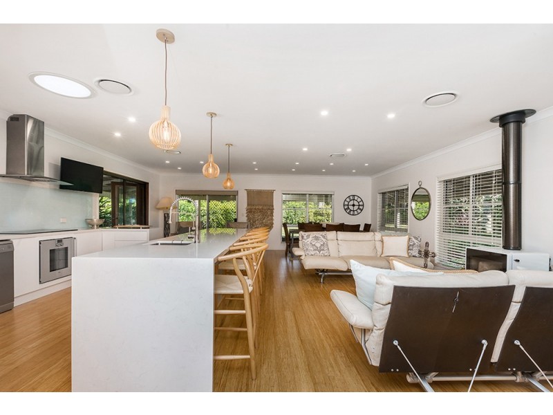 15 Plantation Drive, Ewingsdale NSW 2481