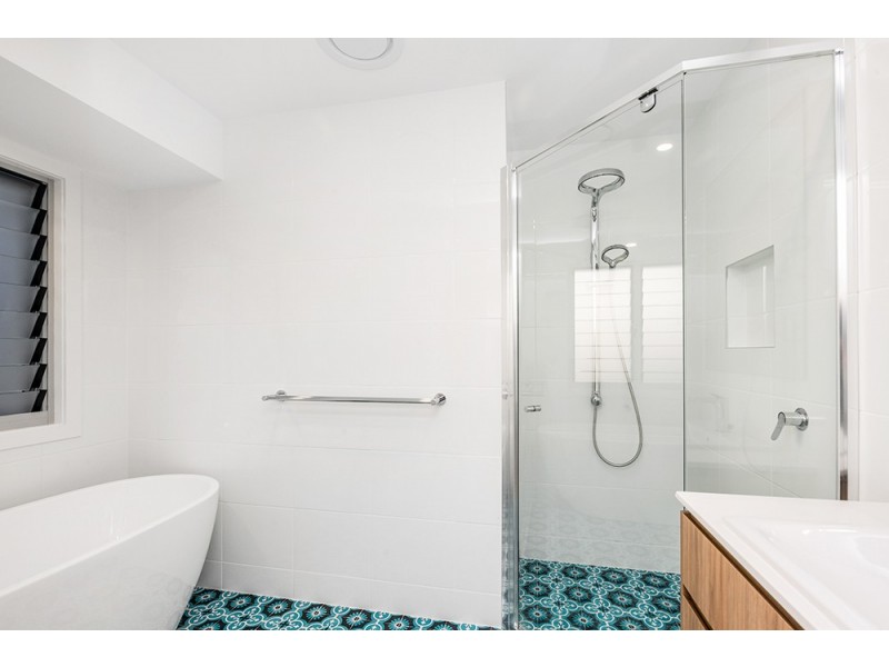 21 Kalemajere Drive, Suffolk Park NSW 2481