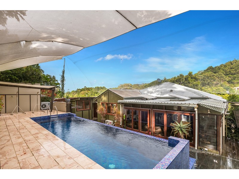 28 Caniaba Crescent, Suffolk Park NSW 2481