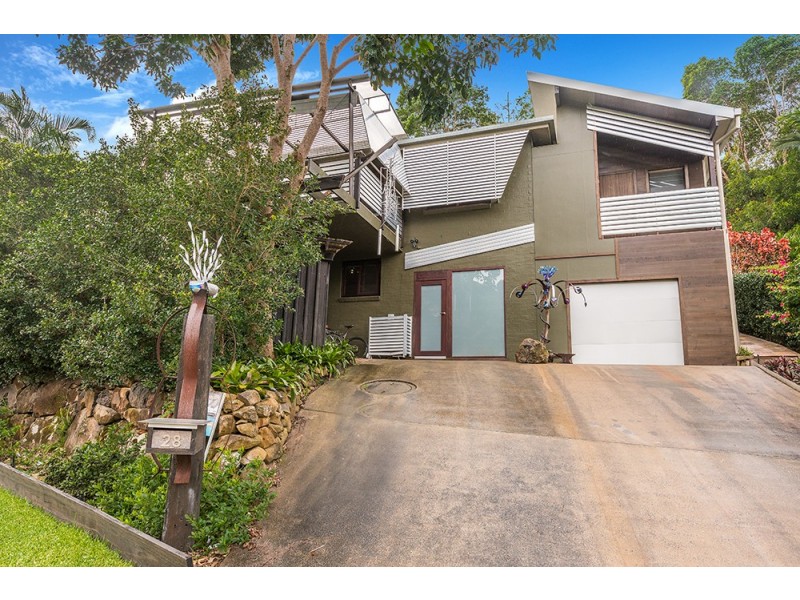28 Caniaba Crescent, Suffolk Park NSW 2481
