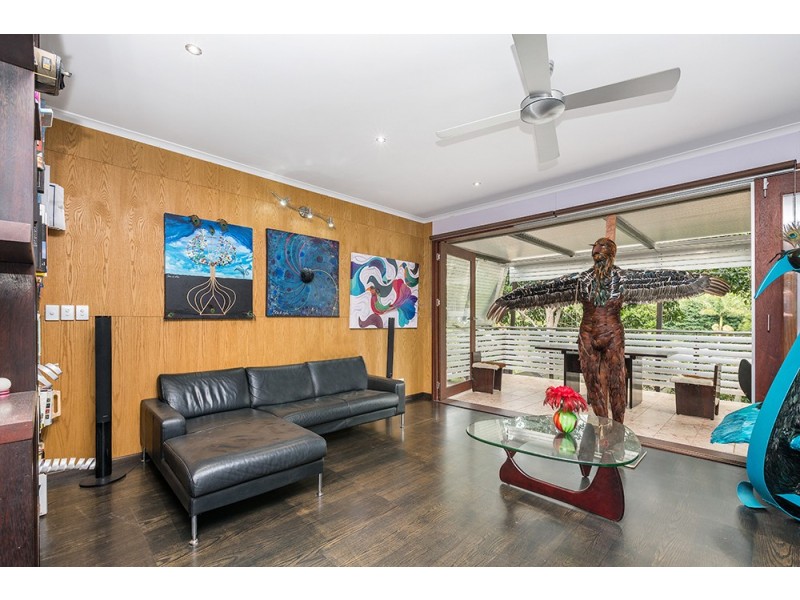 28 Caniaba Crescent, Suffolk Park NSW 2481