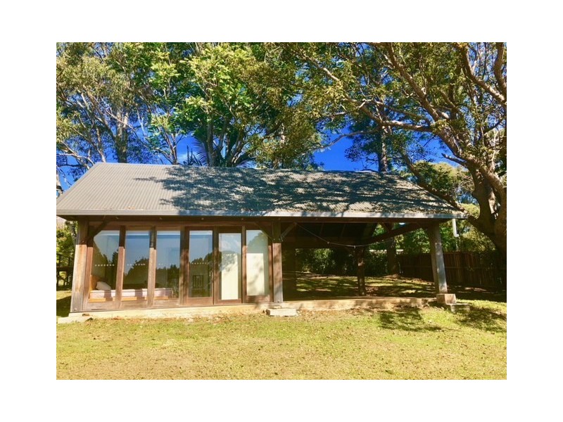 2/21 Bay Vista Lane, Ewingsdale NSW 2481