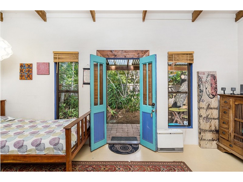 2E Kalemajere Drive, Suffolk Park NSW 2481