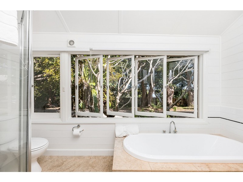 14 Rifle Range Road, Bangalow NSW 2479
