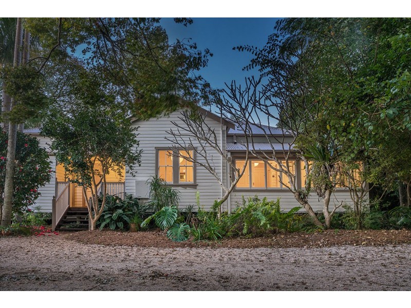 14 Rifle Range Road, Bangalow NSW 2479