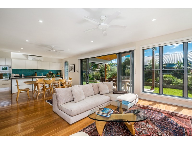 5 Beachside Drive, Suffolk Park NSW 2481