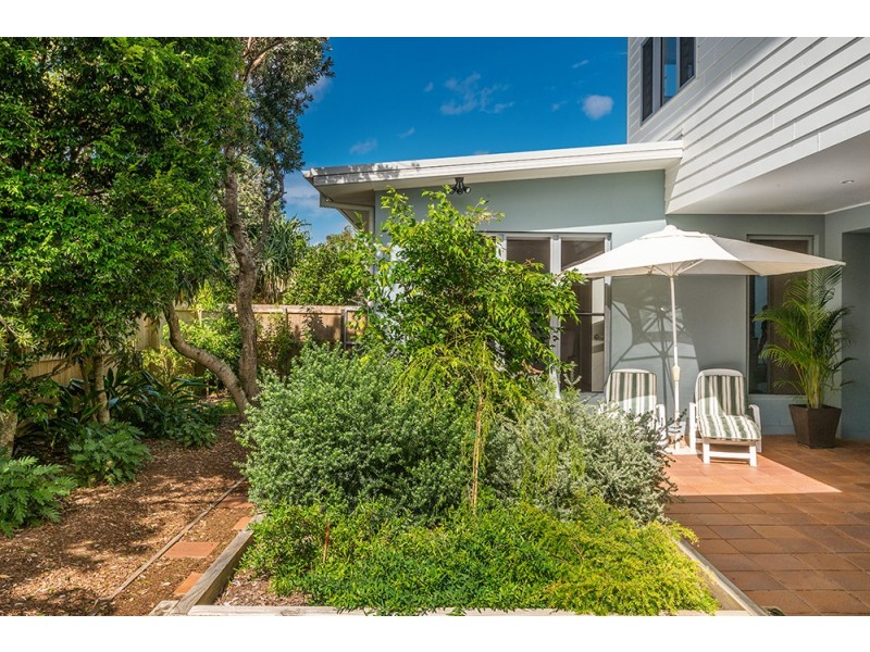 5 Beachside Drive, Suffolk Park NSW 2481