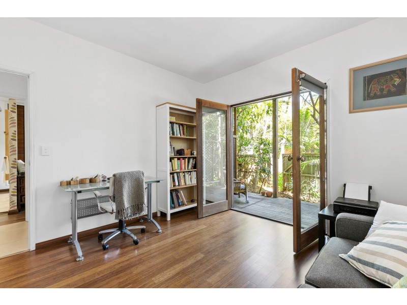 6 Pepperbush Street, Suffolk Park NSW 2481