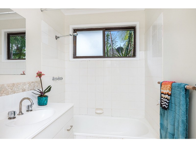 1/1 Cumbebin Park, Byron Bay NSW 2481