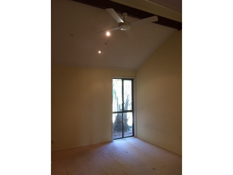 18 Gilba Avenue, Ocean Shores NSW 2483