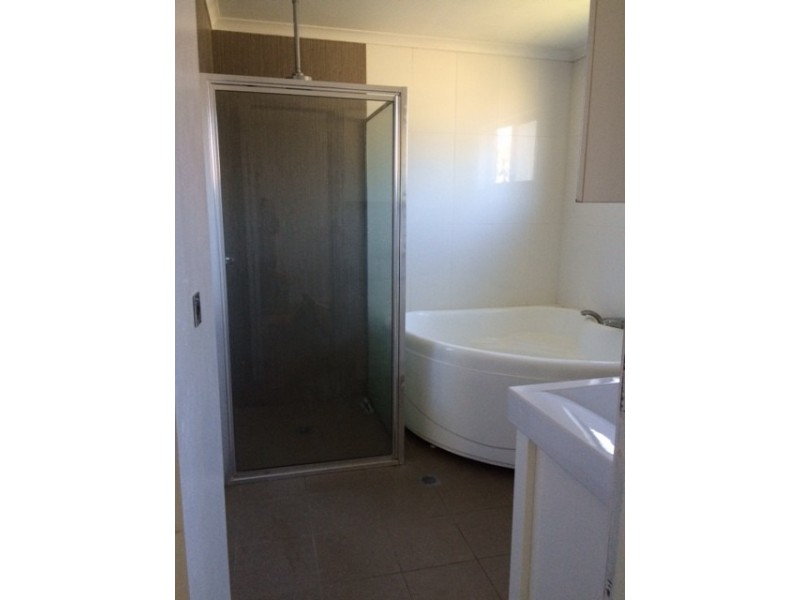 18 Gilba Avenue, Ocean Shores NSW 2483