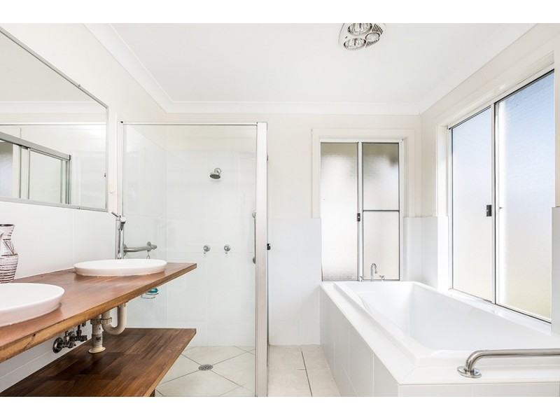 2 Blackwood Crescent, Bangalow NSW 2479