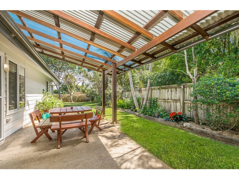 2 Blackwood Crescent, Bangalow NSW 2479